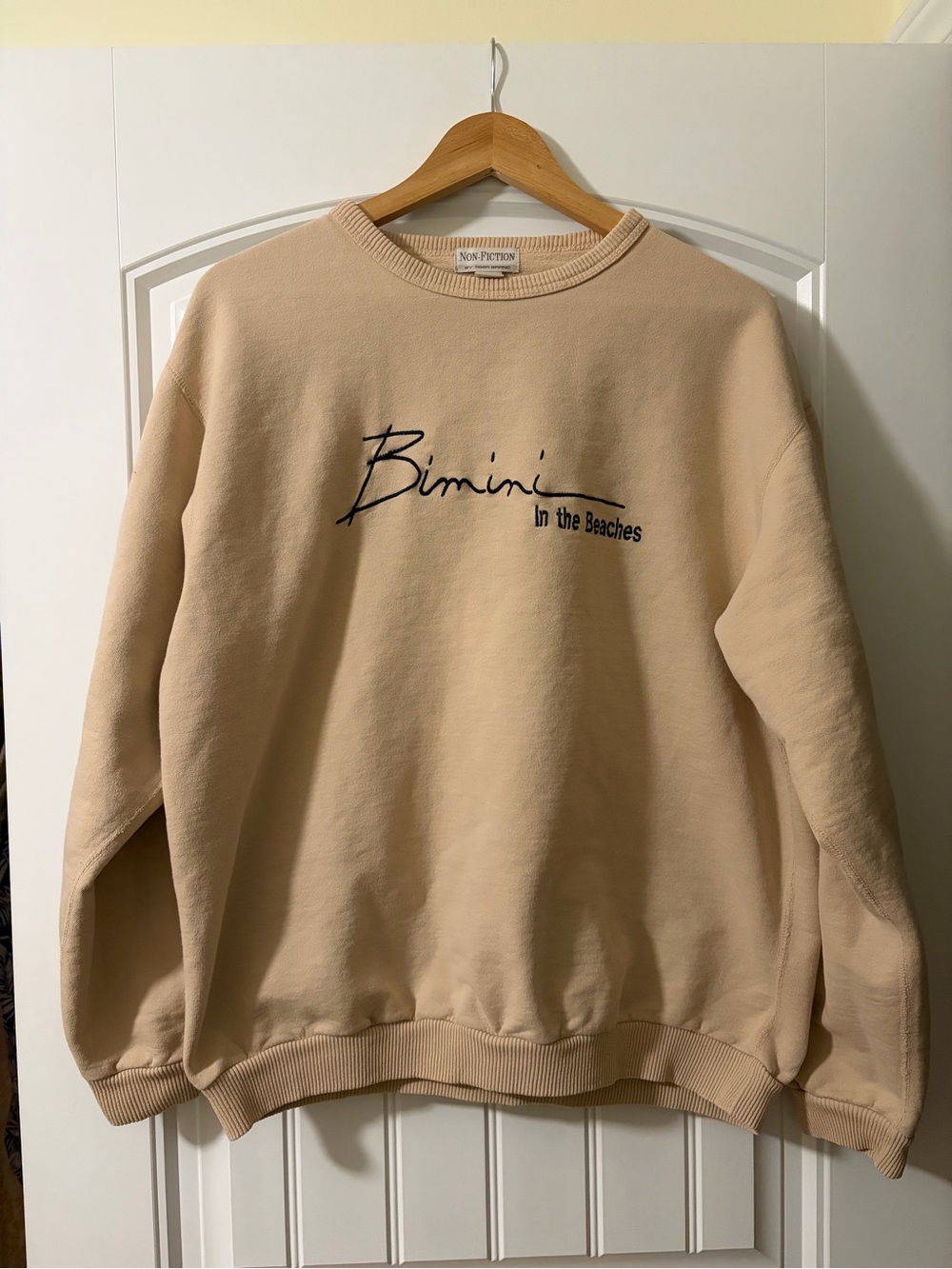 Vintage Beige Bimini in the Beaches Embroidered Crewneck Sweatshirt size medium